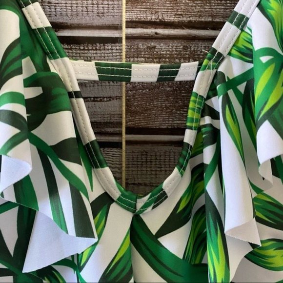 Pat Pat Leaf Print One-Piece Swimsuit Size‎ S - Picture 4 of 12